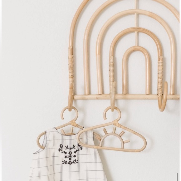 Ellie & Becks Co. Handmade Kids SUNNY RATTAN Hangers Set of 3 - Picture 2 of 11